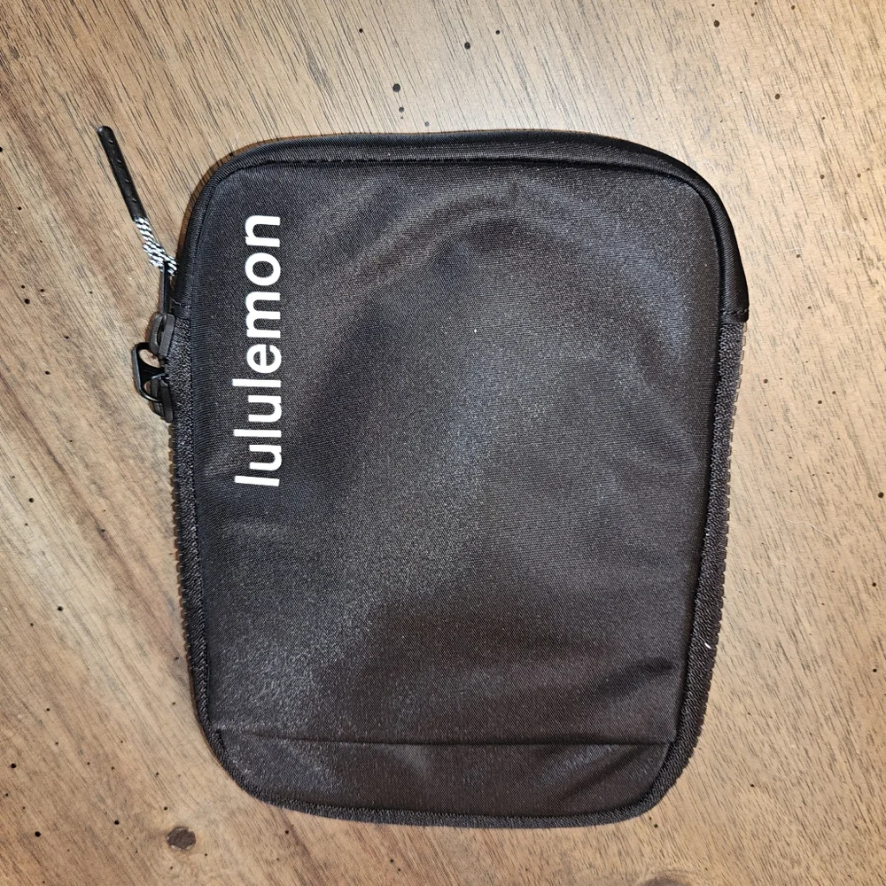 Lululemon Pouch - Picture 1 of 4